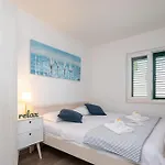 Epetium Villa *